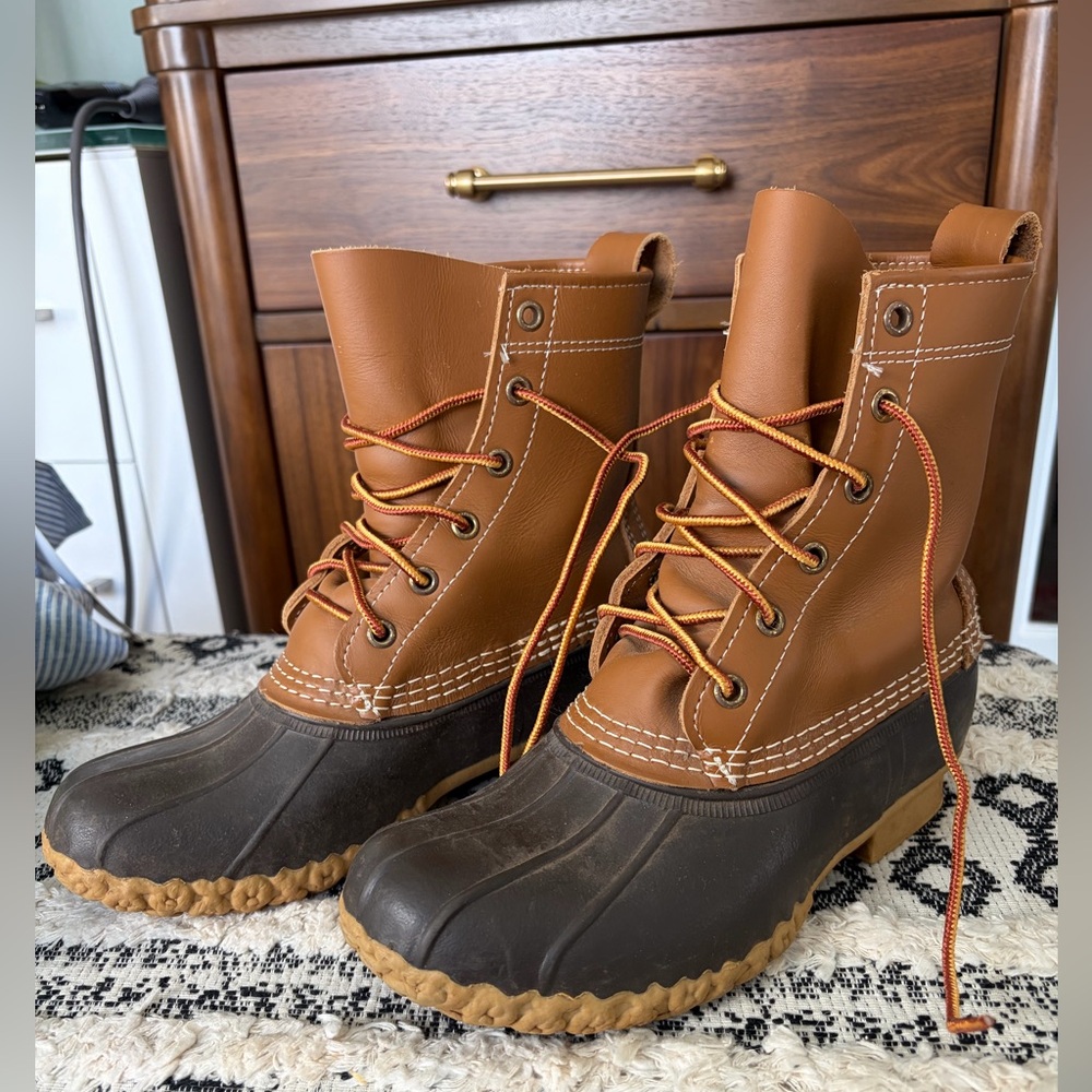L.L. Bean boots size 8, excellent used condition